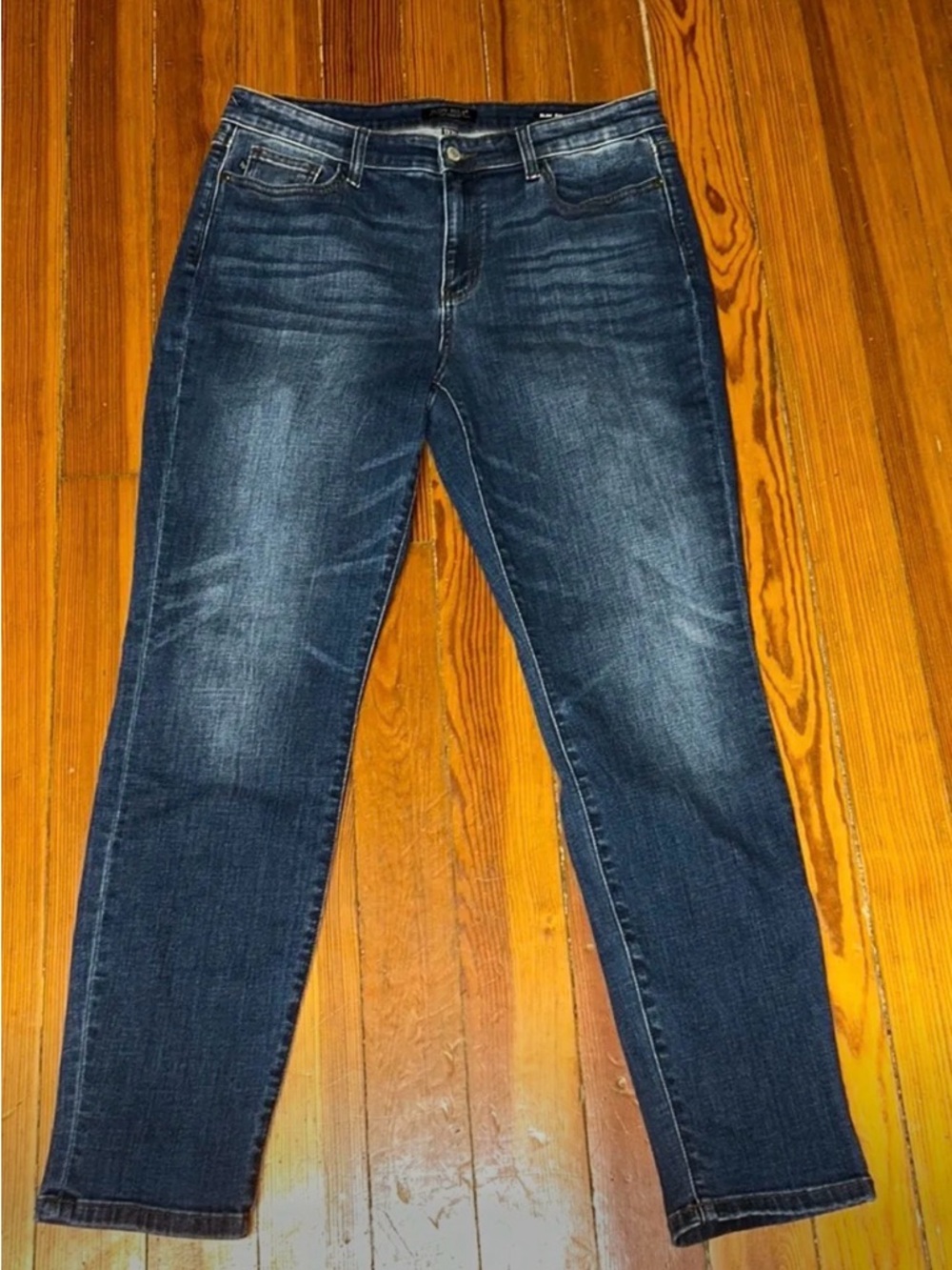 Judy Blue Women's Slim Fit Jeans NWOT